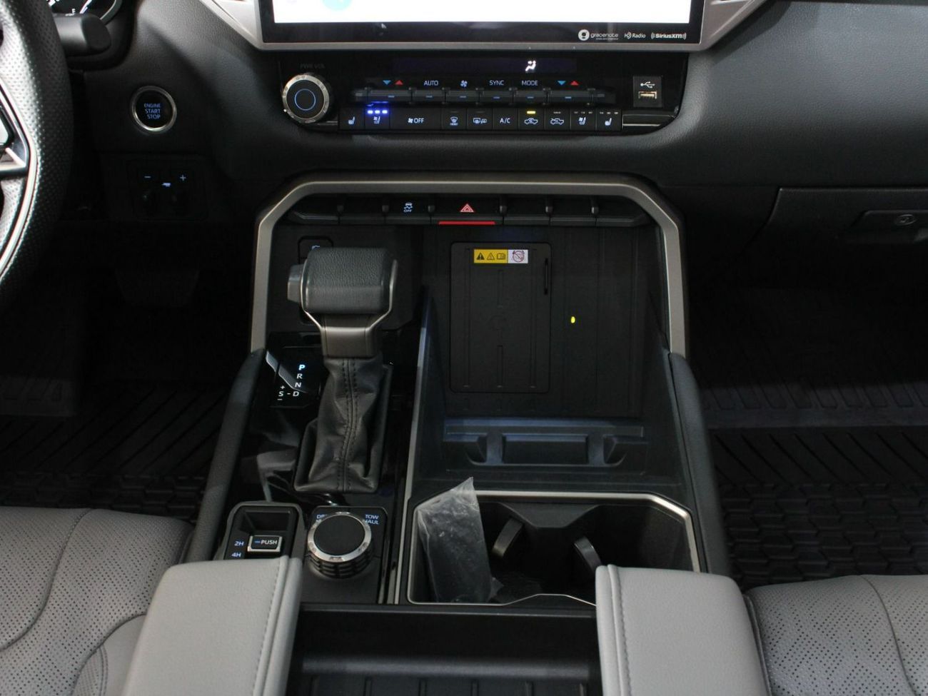 Toyota Tundra Tundra |