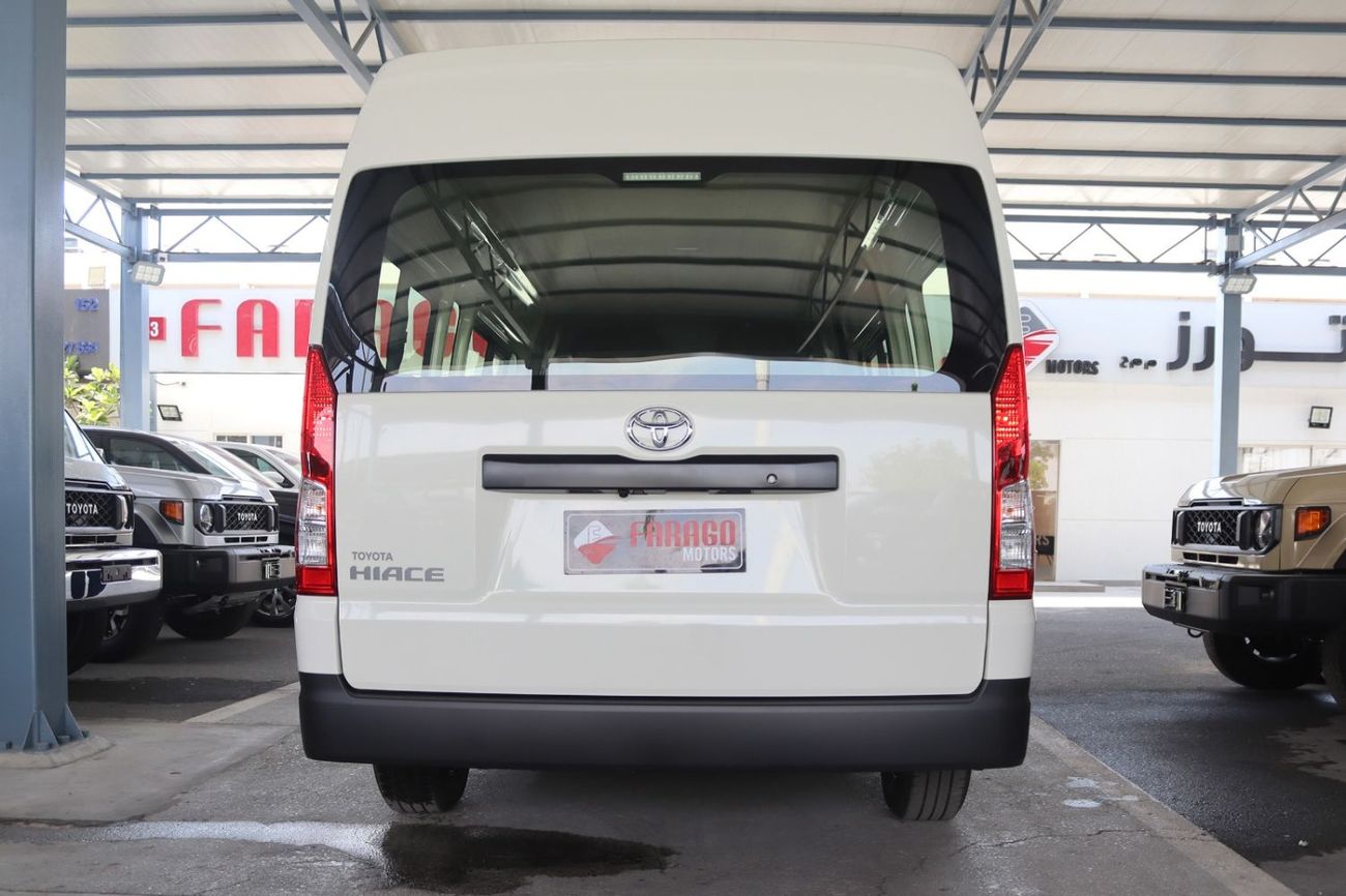 Toyota Hiace 3.5 V6 CARGO MANUAL TRANSMISSION **EXPORT ONLY**التصدير فقط خارج الخليج***