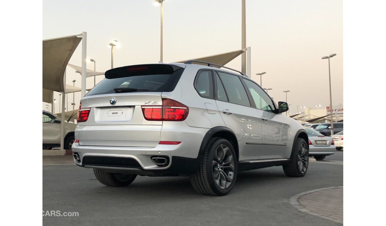 BMW X5 BMW X5 MODEL 2013 GCC CAR PREFECT CONDITION FULL OPTION LOW MILEAGE PANORAMIC ROOF LEATHER SEATS BAC