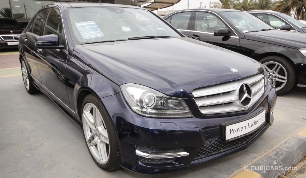 Mercedes-Benz C200