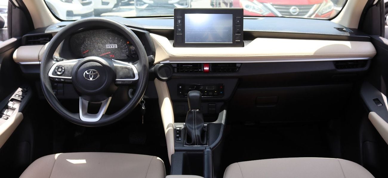 Toyota Yaris E G