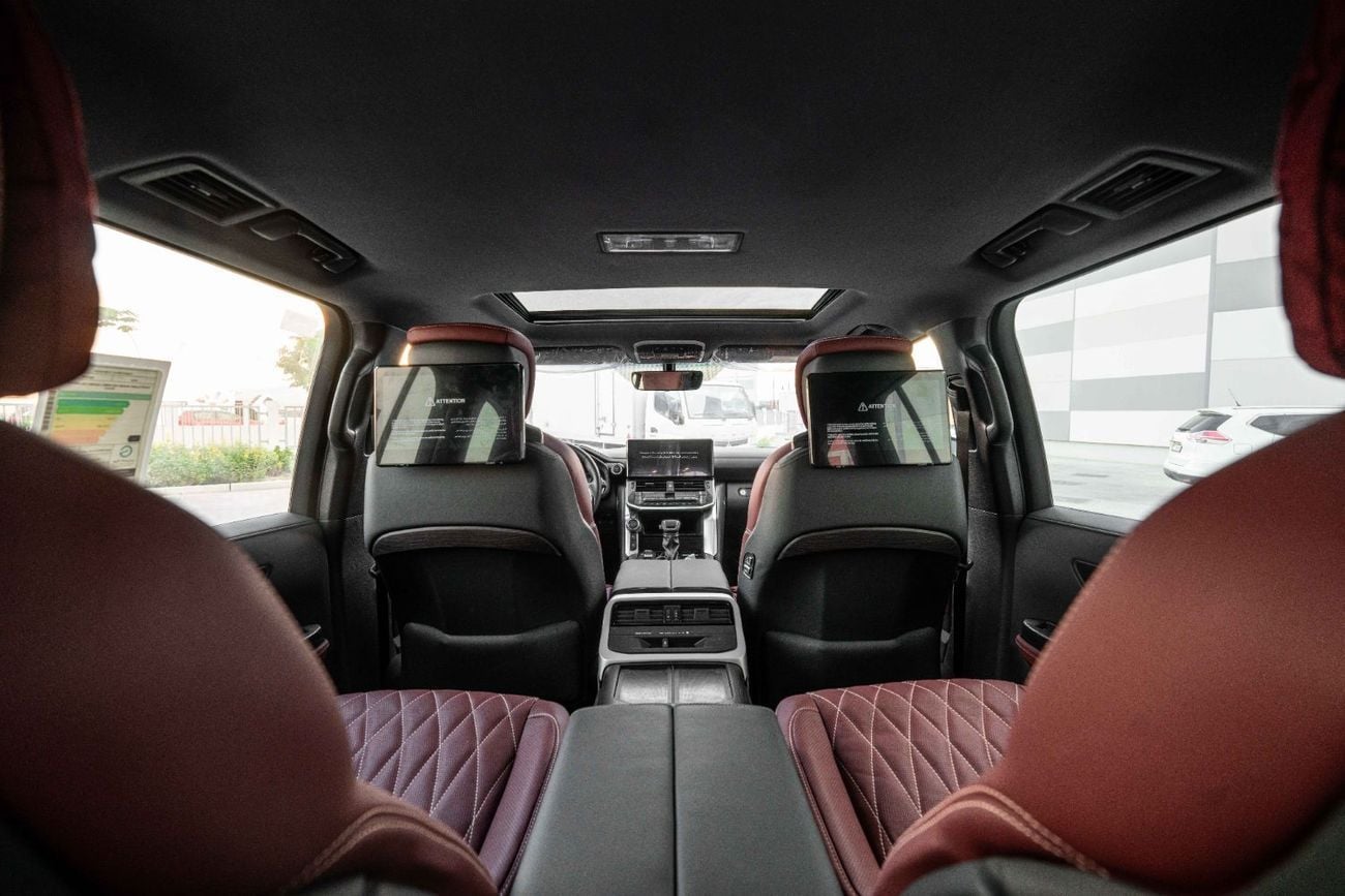 تويوتا لاند كروزر VXR GXR 4.0 لتر بنزين A/T إصدار الطرق الوعرة مع MBS AUTOBIOGRAPHY VIP 4 مقاعد
