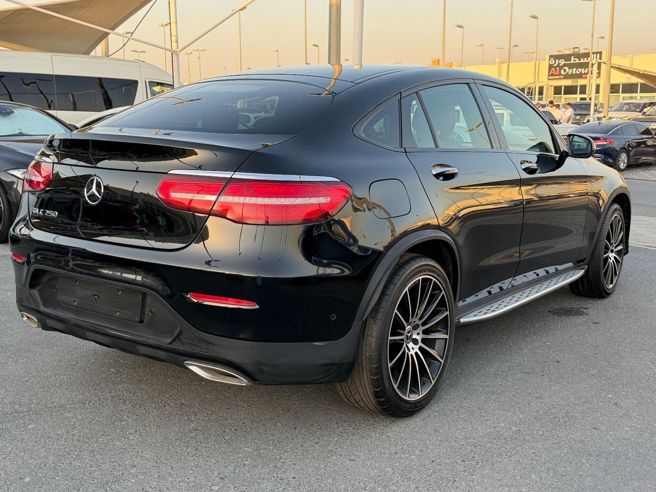 Mercedes Benz GLC250 AMG