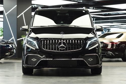 Mercedes-Benz V 250 2024 VVIP MERCEDES GCC V250 with VB Air Suspension and Extra AC- 2 Years Warranty by VLINE Design