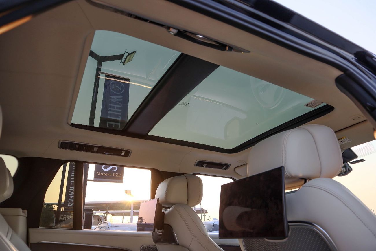 Land Rover Range Rover LWB Autobiography P400 3.0L LWB Autobiography P400 4.4L 2022 Land Rover Range Rover Autobiography 4.