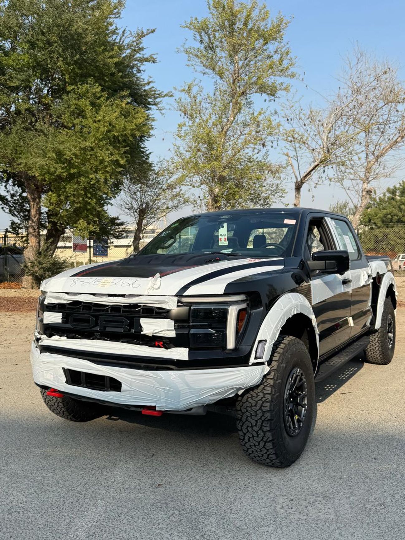 Ford F 150 Raptor-R 5.2 L Supercharged V8 (Export Price)