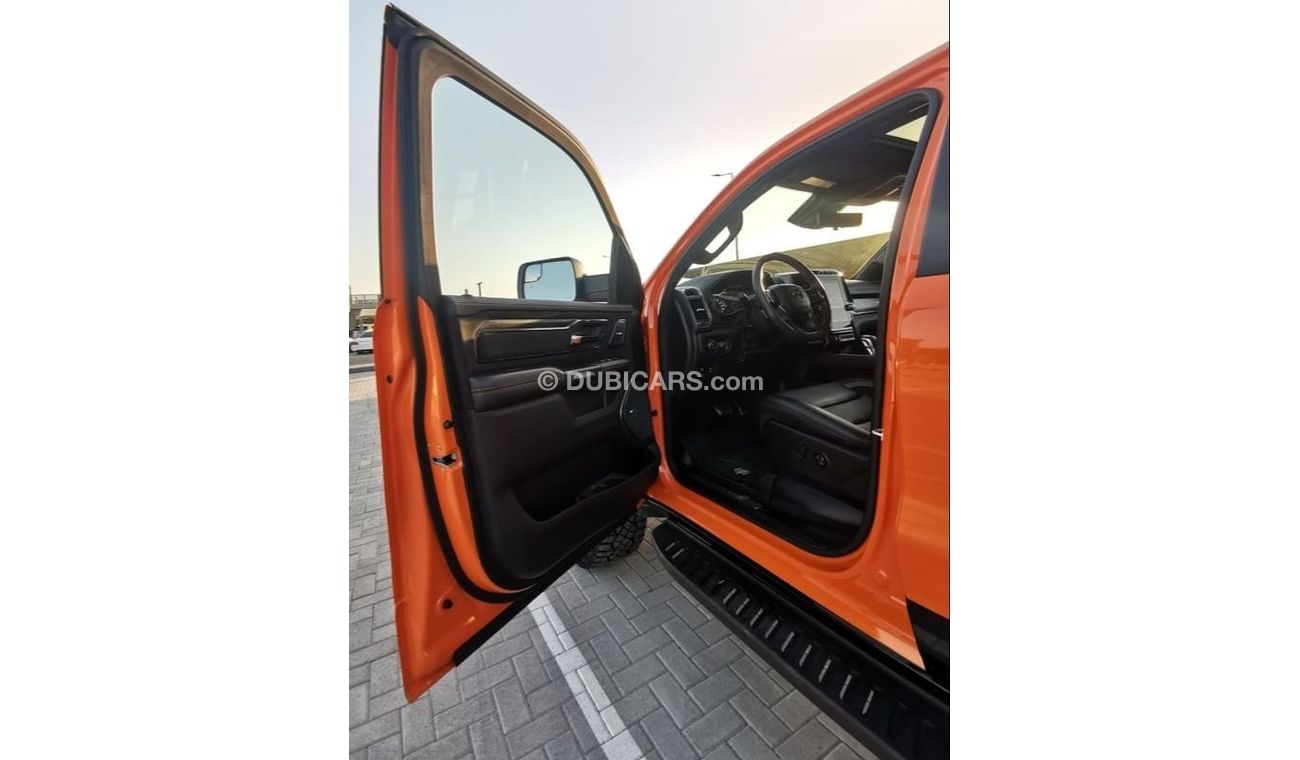 RAM 1500 Dodge RAM TRX 6.2L Supercharged - 2022- Orange