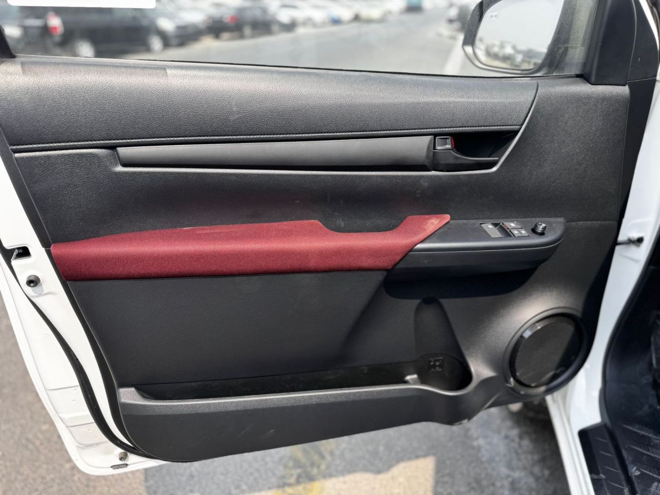 Toyota Hilux GL 2.7L Single Cab Utility