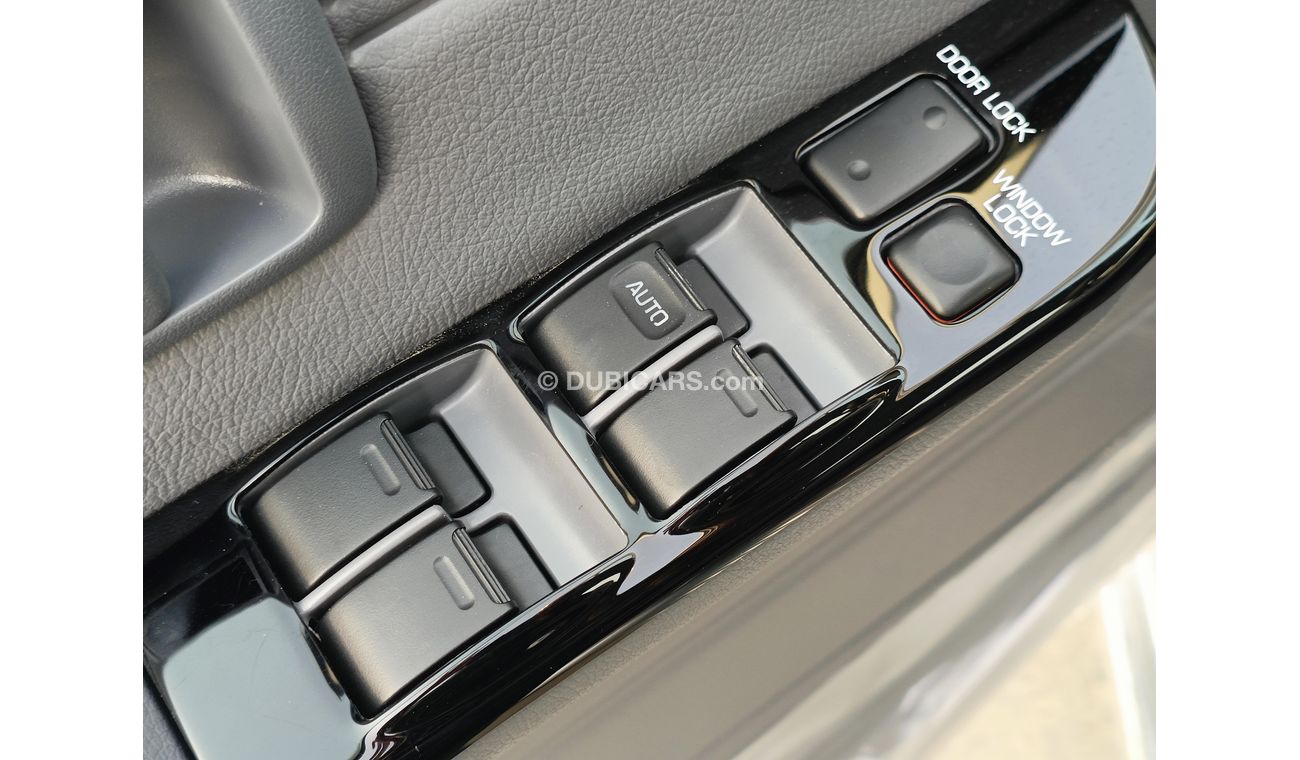 Toyota Land Cruiser Pick Up 4.5L V8 DIESEL FULL OPTION, M/T / DOUBLE CAB / DIFF LOCK (CODE # 7473)