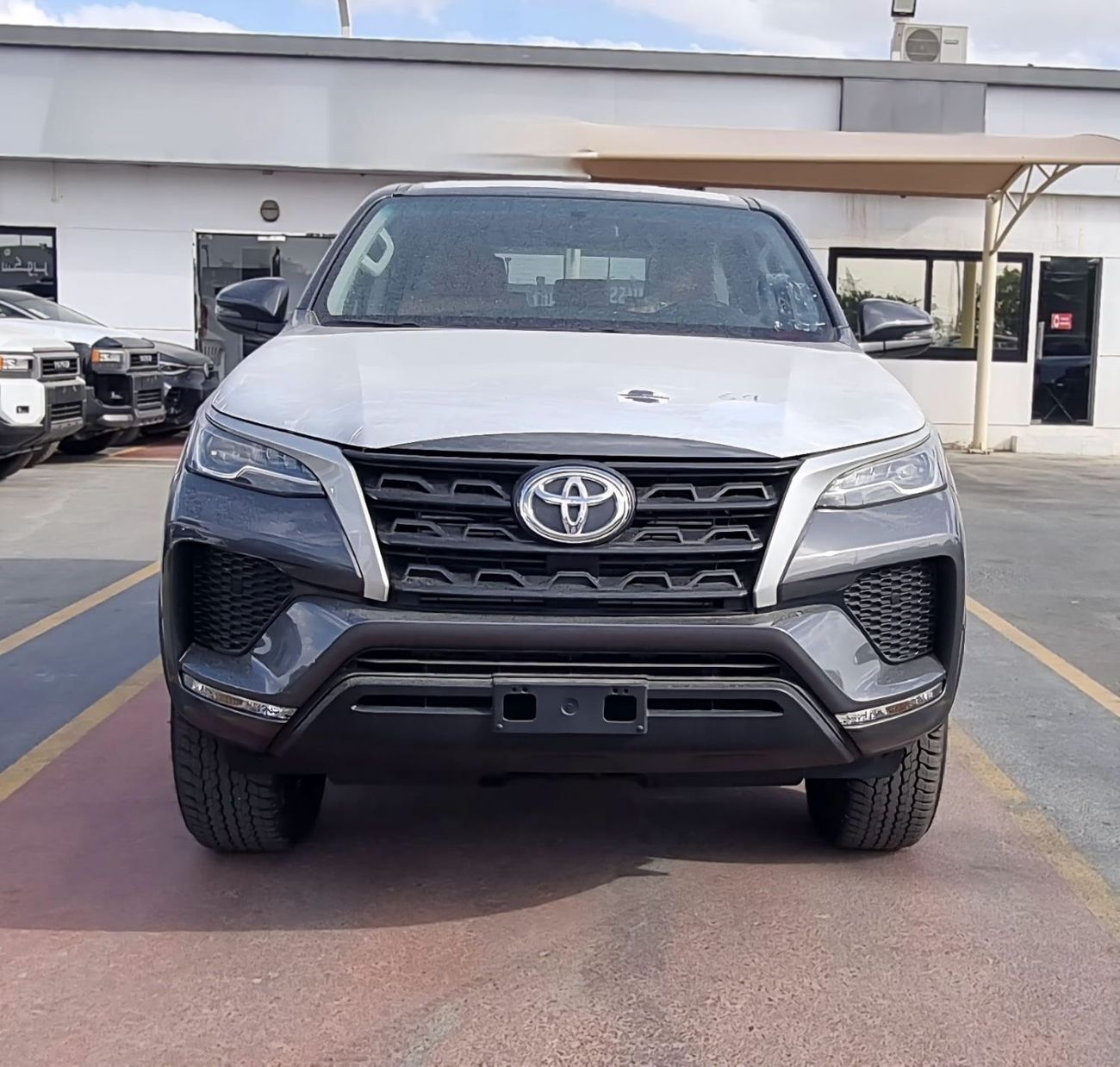 تويوتا فورتونر TOYOTA FORTUNER 2.4L DIESEL 4X4 MY 2026