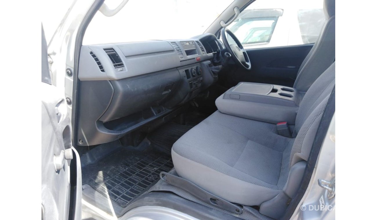 Toyota Hiace Hiace RIGHT HAND DRIVE (Stock no PM 162 )