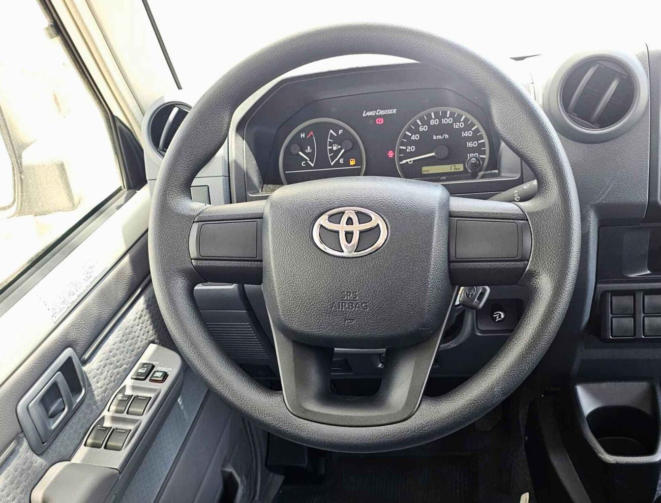 Toyota Land Cruiser 70 4.2L DIESEL V6, M/T, SPECIAL PROMOTION