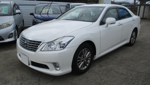 Toyota Crown GRS200