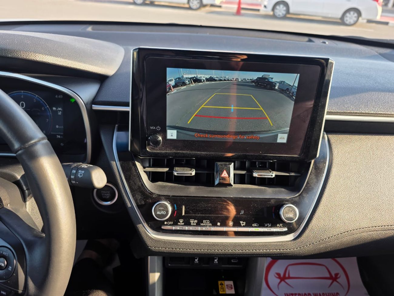 تويوتا كورولا كروس 2.0 XLE (AWD)