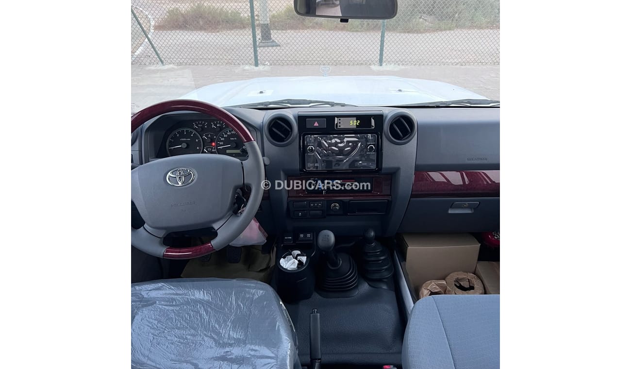 Toyota Land Cruiser Pick Up 2023 Toyota Land Cruiser VDJ79 4.5L V8 DC Limited