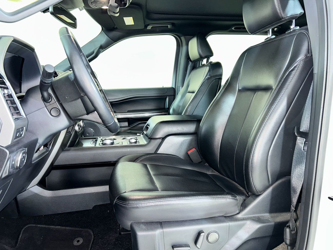 فورد إكسبيديشن XLT 3.5L (380 HP) 4WD