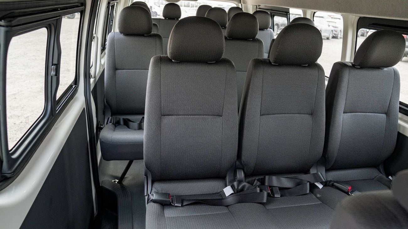 Toyota Hiace GL TOYOTA HIACE HR 2.7P MT 16 SEATER  - WHITE