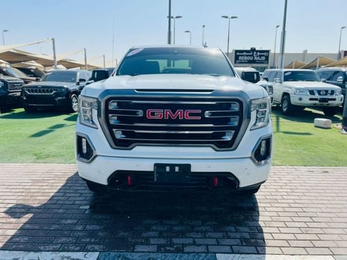 GMC Sierra GMC SIERRA 2020 5.3L V8 SLT Crew Cab (AWD)