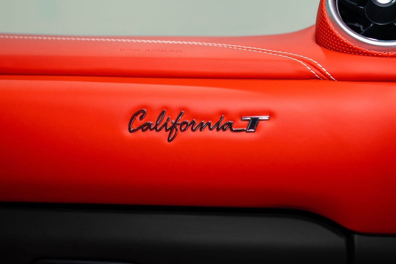 Ferrari California T Handling Speciale 3.9L VERY LOW MILEAGE | 2016 FERRARI CALIFORNIA T | HANDLING SPECIALE | CARBON LED