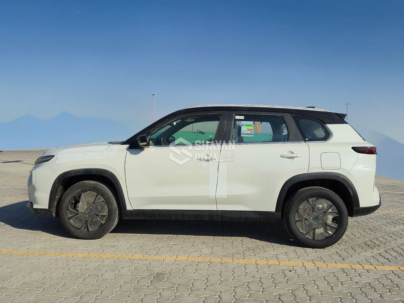 تويوتا أوربان كروزر 1.5L GLX PETROL AT 2026MY