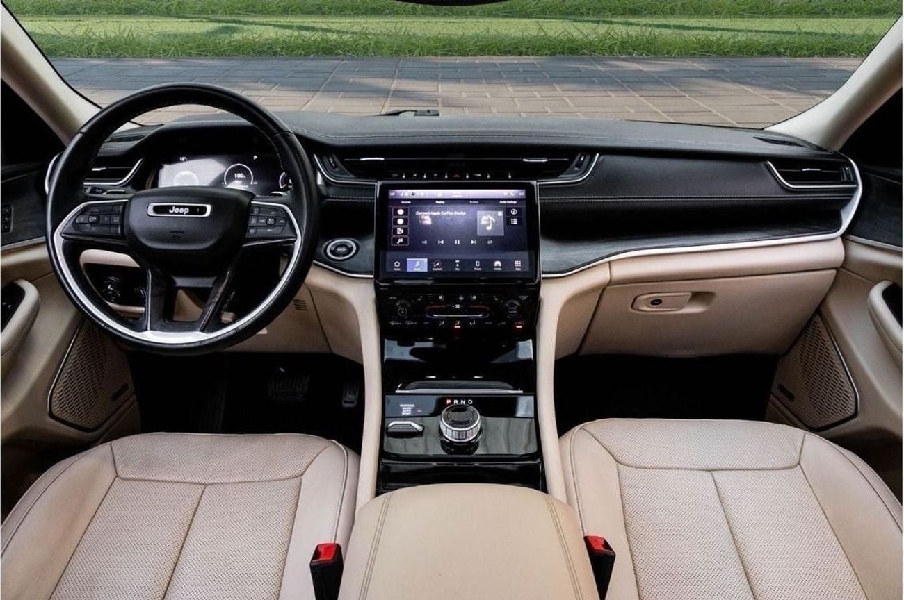 جيب جراند شيروكي LIMITED | 7 SEATS | 2,644 P.M  | 0% Downpayment | Under Warranty