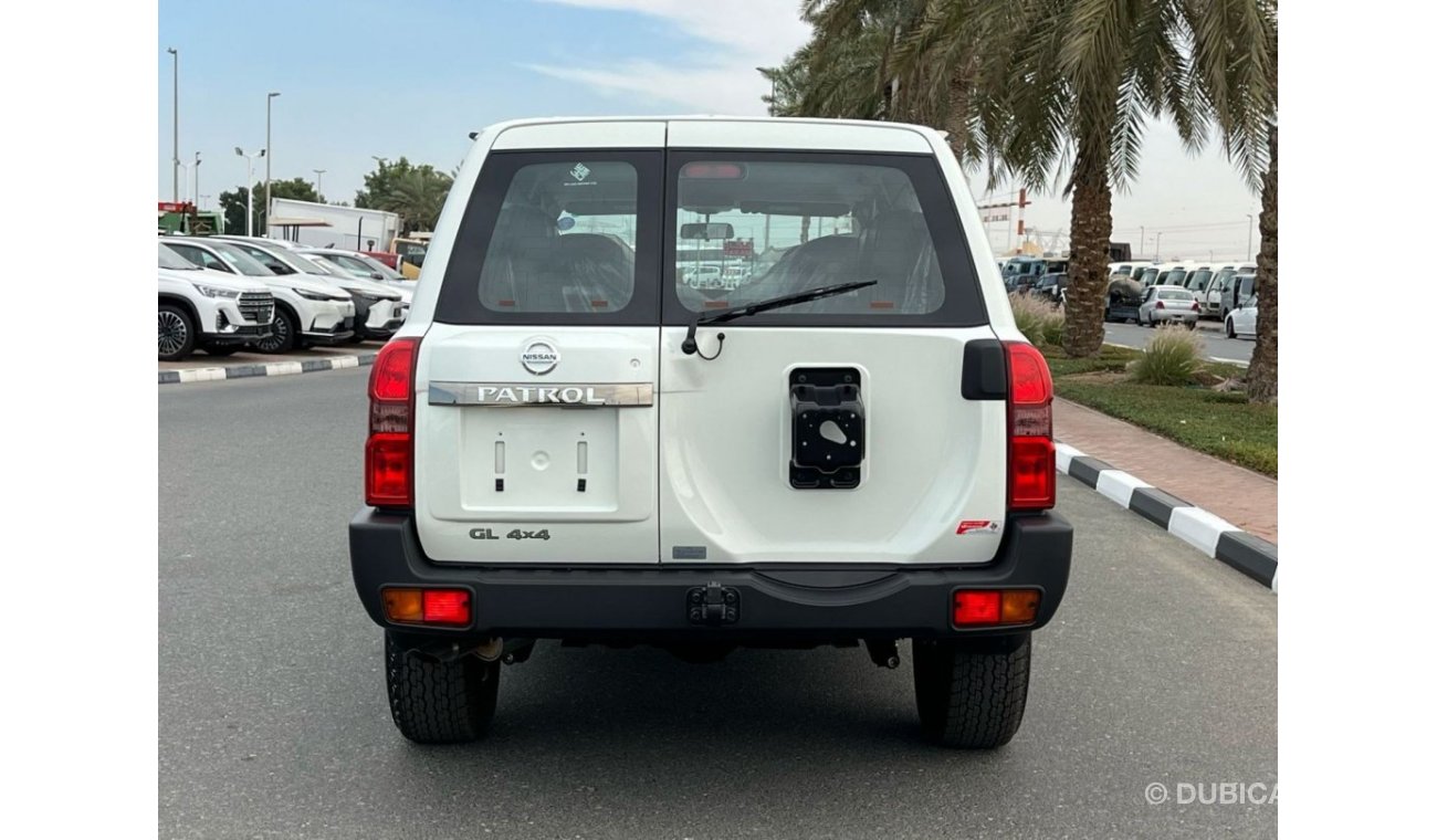 نيسان باترول سفاري PATROL GL 4.8L 7 SEATER