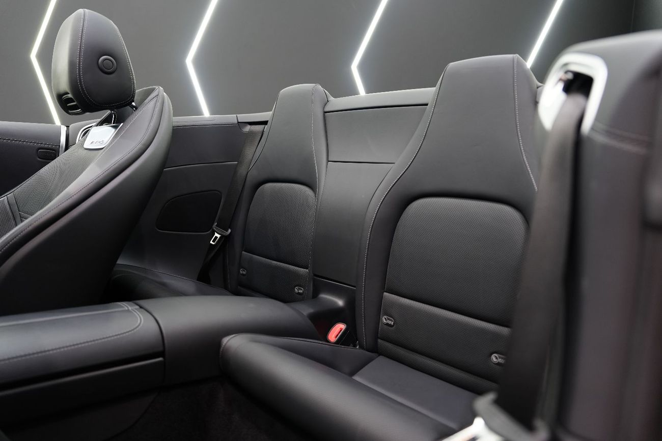 Mercedes-Benz SL 63 AMG AMG Dynamic PLUS Pack, AMG Track Pace, Front Lift System, Carbon Interior!!