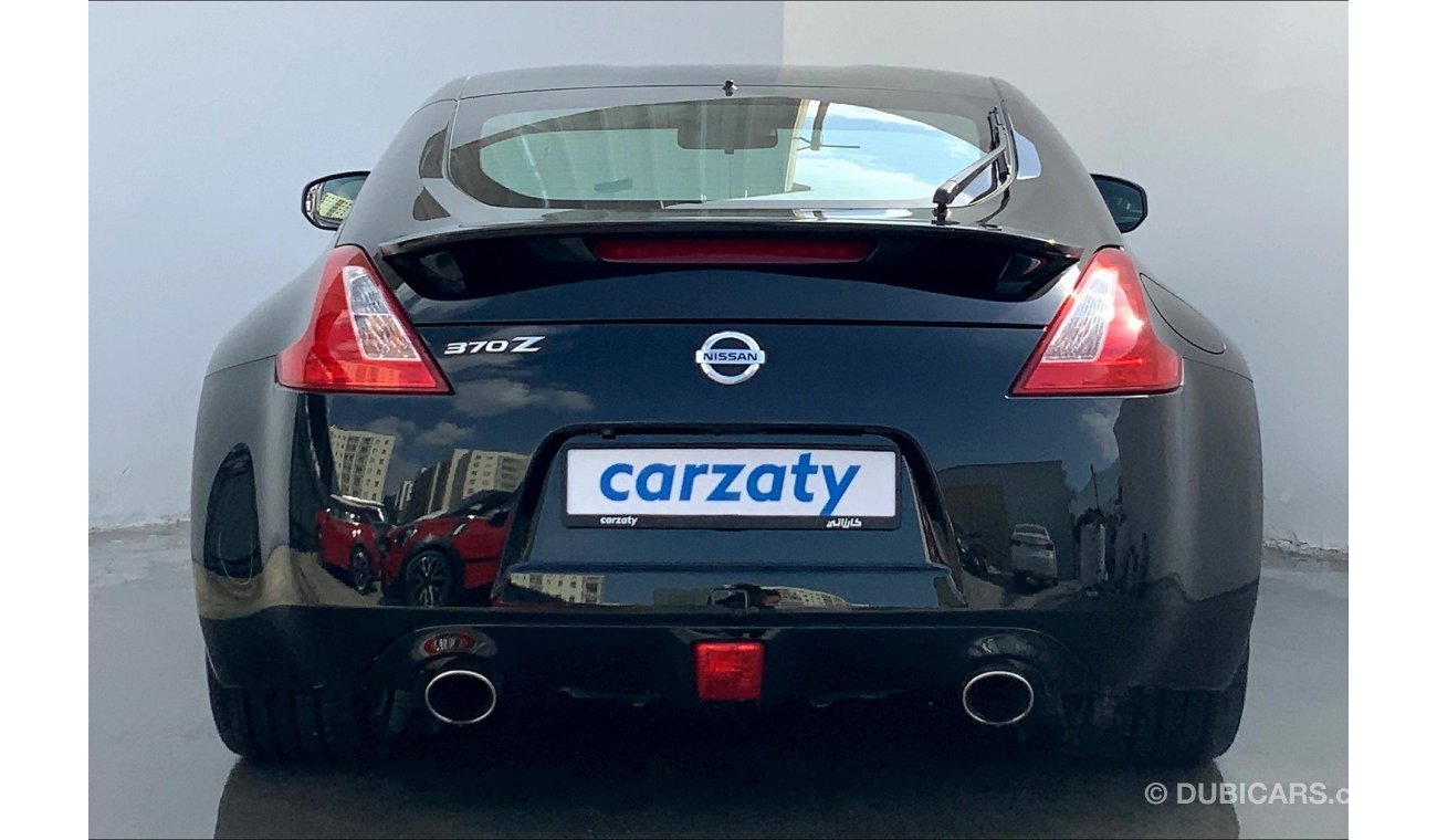 نيسان 370Z Standard