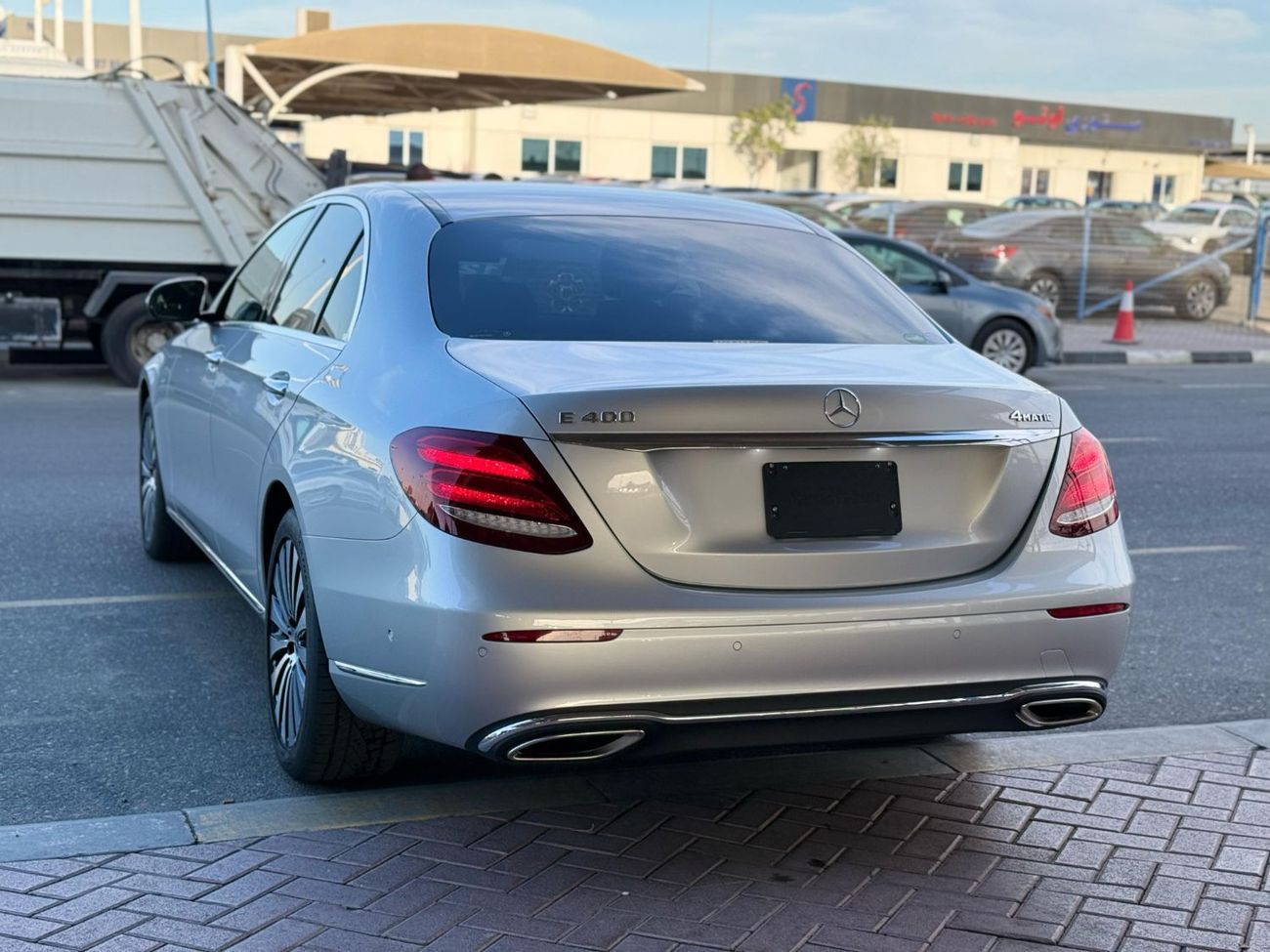 Mercedes-Benz E 400