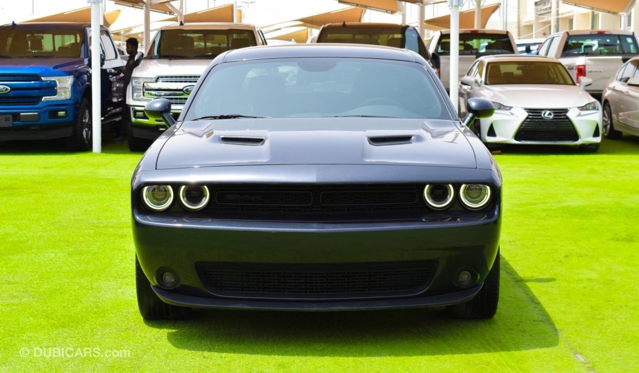 Dodge Challenger