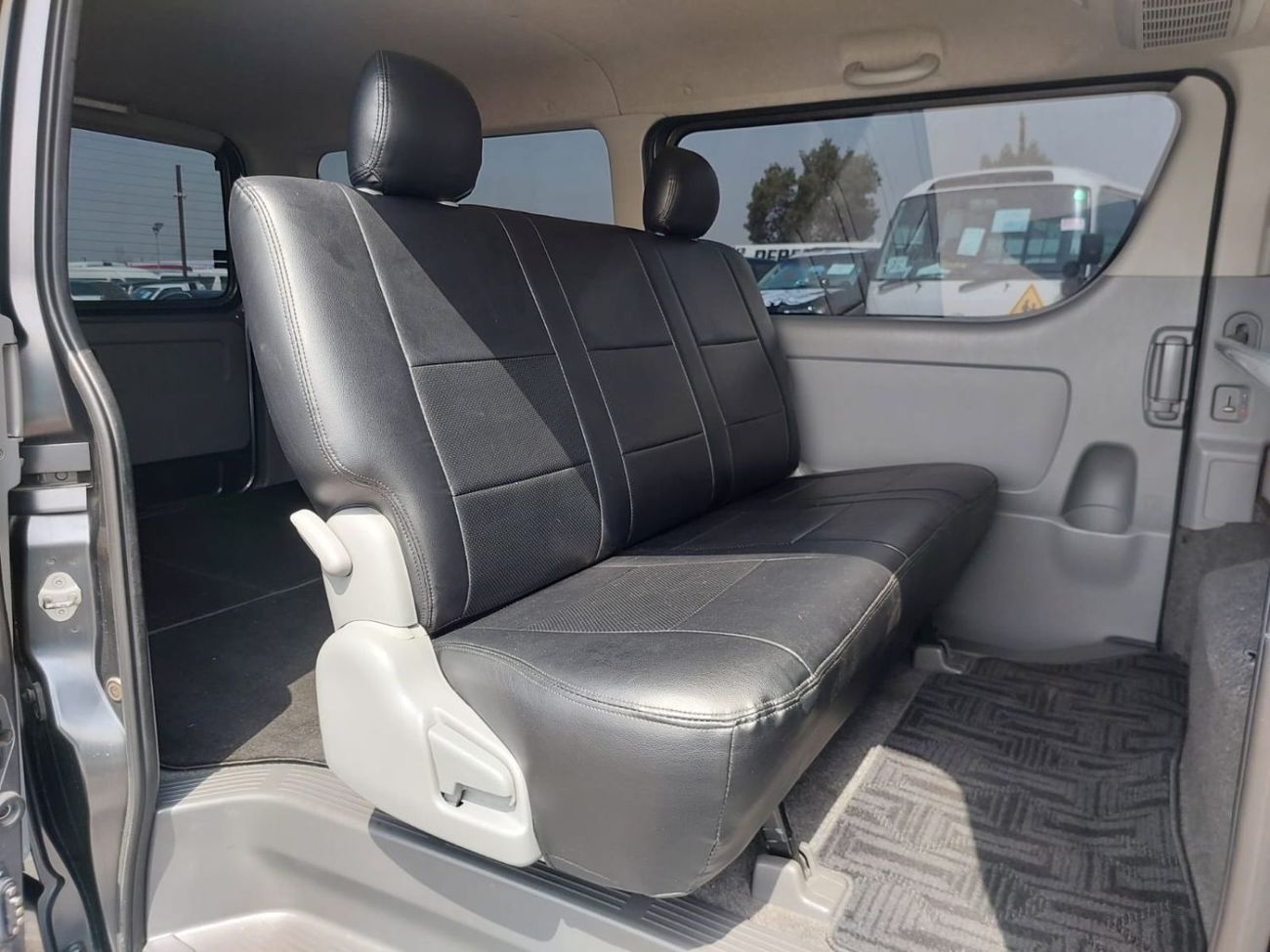 Toyota Hiace (RAMADAN OFFER) TOYOTA HIACE VAN RHD 2008 MODEL 2.0 L PETROL AUTOMATIC(PM76438)