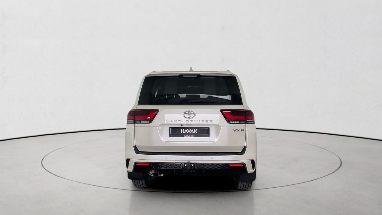Toyota Land Cruiser VXR | upto AED 20,000 Ramadan Discount | Guaranteed Warranty | 0 Down Payment