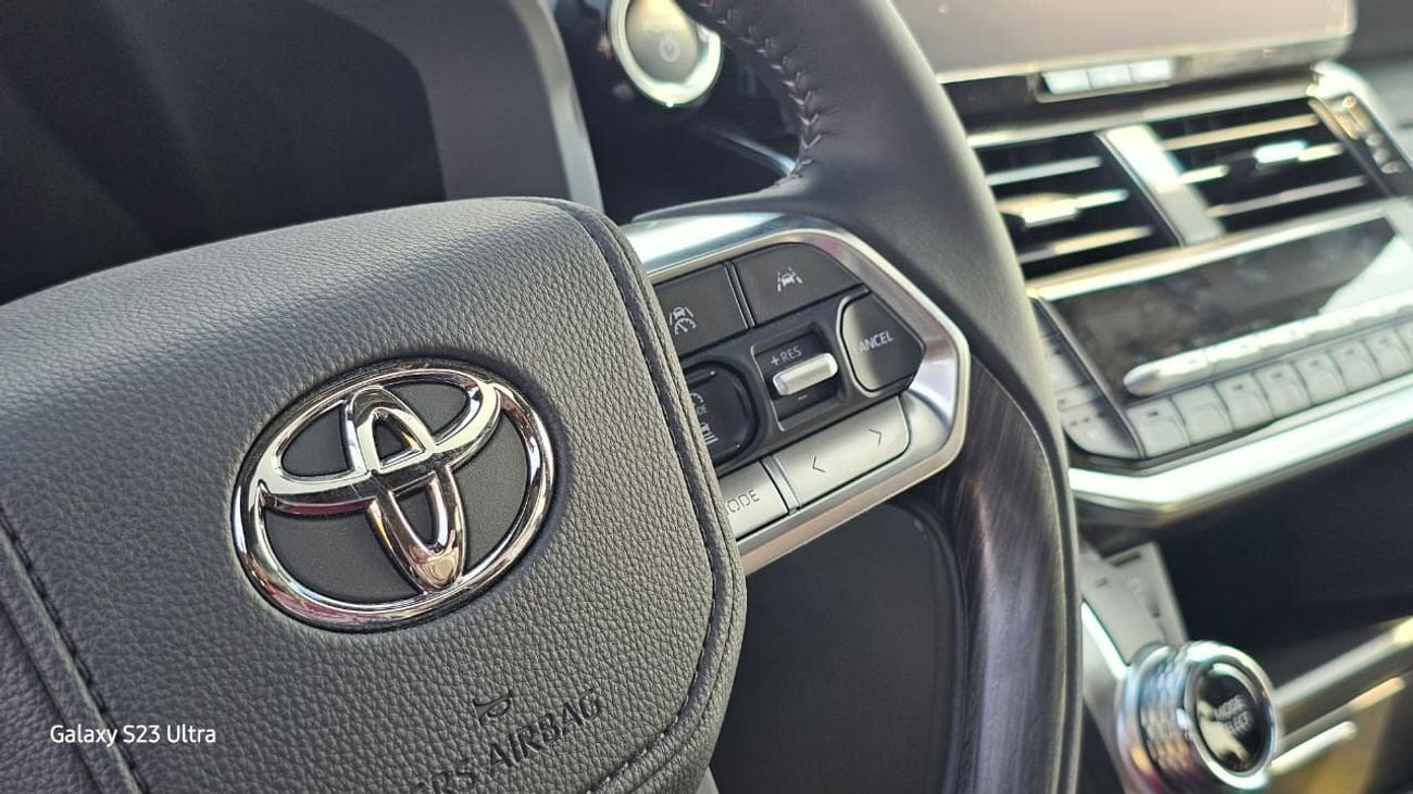 تويوتا لاند كروزر 3.5T VXR Hybrid