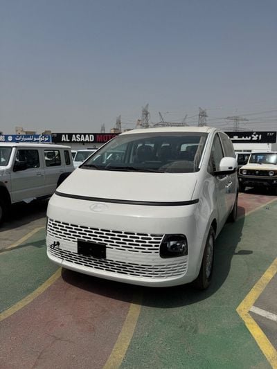 Hyundai Staria 2026 Patrol Automatic 3.5 , 11 seater
