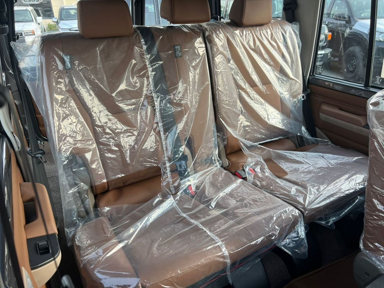 تويوتا لاند كروزر 70 Toyota Land Cruiser LC 76 4.0 2025
