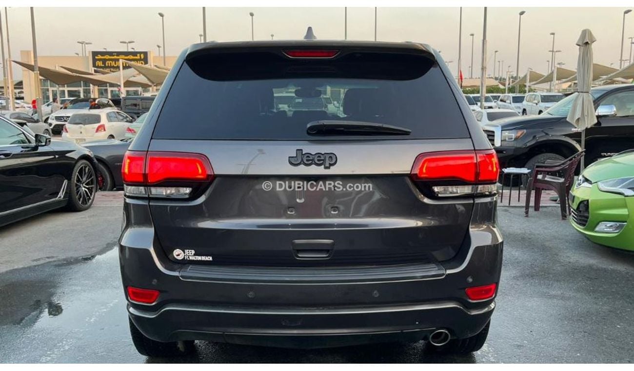 Jeep Grand Cherokee full option