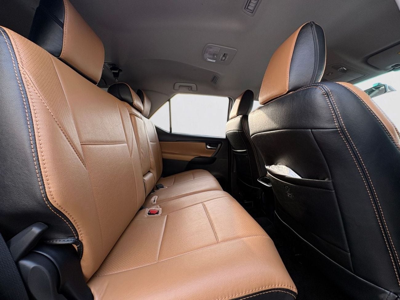 تويوتا فورتونر AED 1,840 P.M | 0% DOWN PAYMENT | TOYOTA FORTUNER EXR | WARRANTY & FULL SERVICE HISTORY | 2025 | GCC