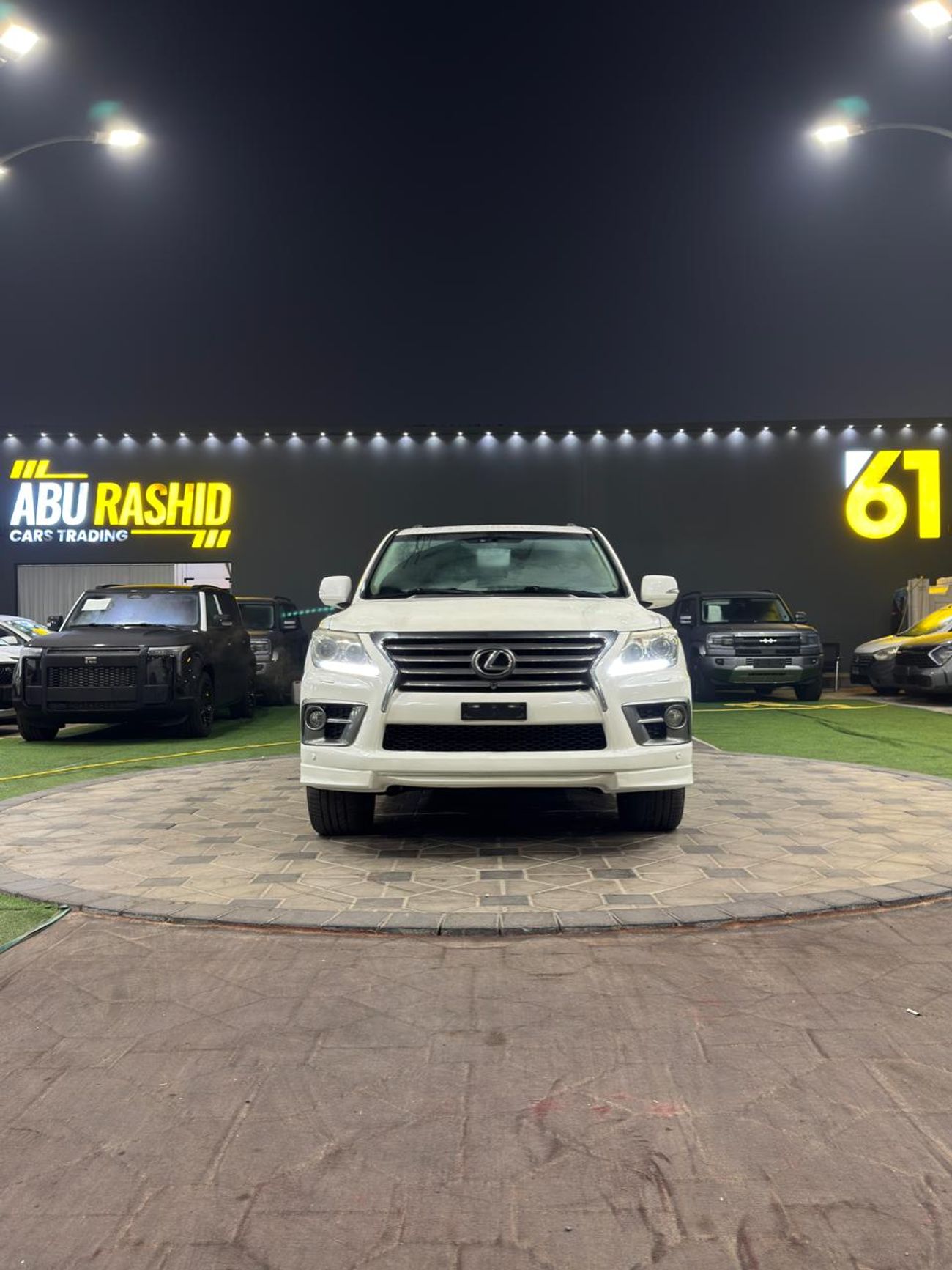 لكزس LX 570 Sport Platinum 5.7L