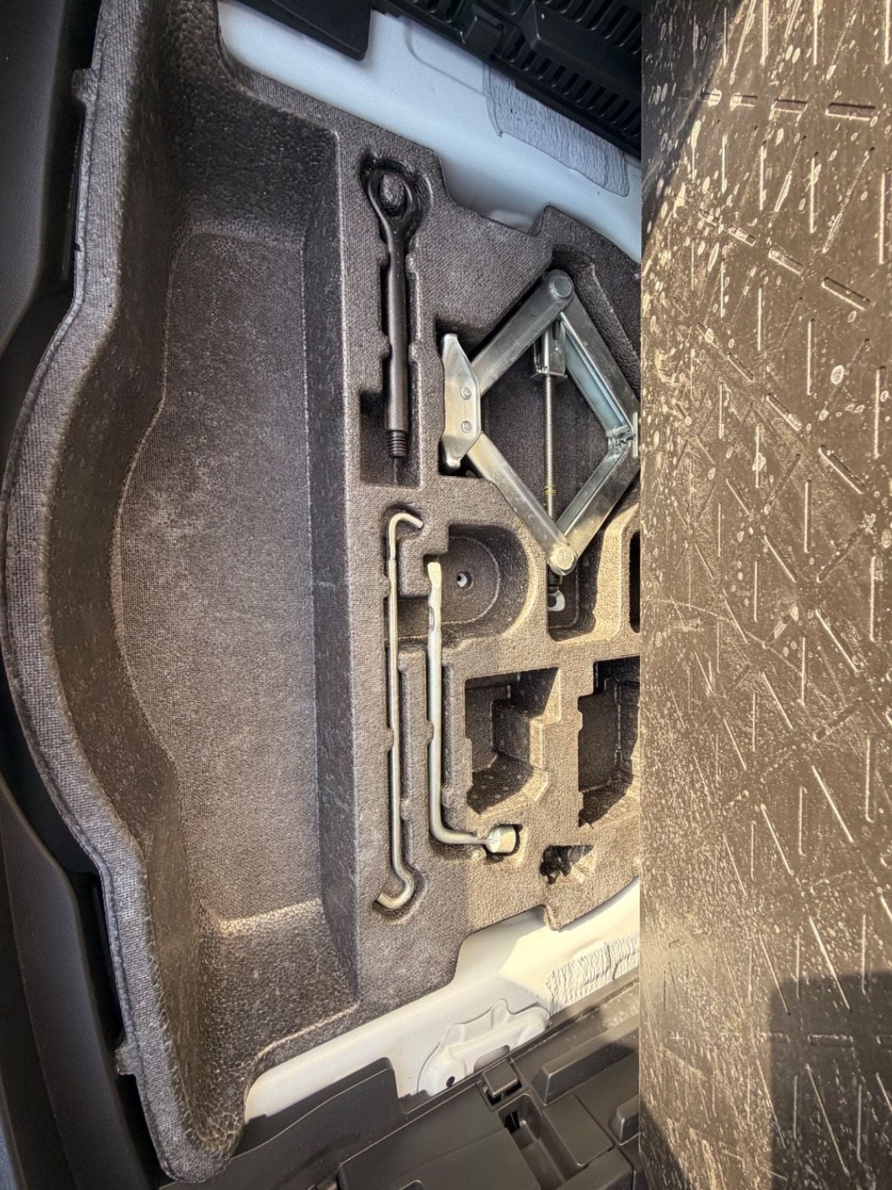 تويوتا راف ٤ Hybrid 2.0L Japan 360 Camera, full option 2024