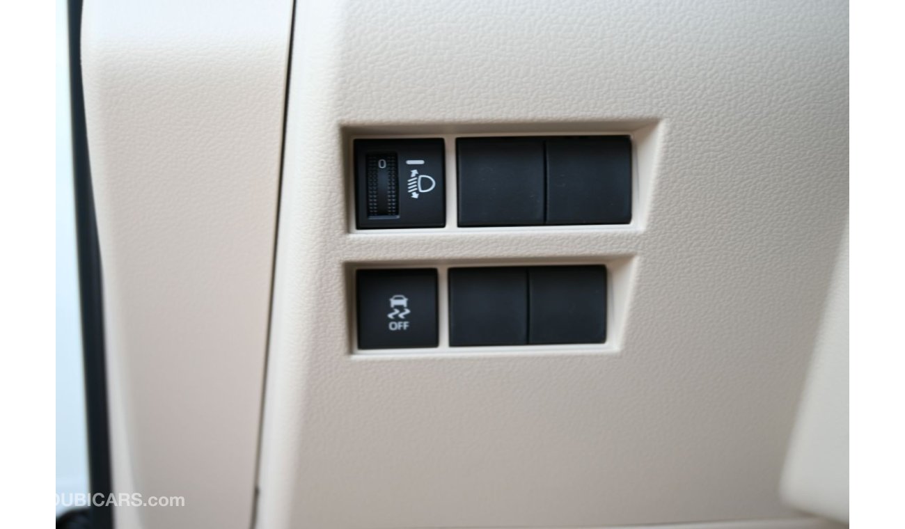 تويوتا لاند كروزر تويوتا لاندكروزر (سلسلة 300) (GRJ 300) 4.0L SUV 4WD 5 Door، Color White، موديل 2022