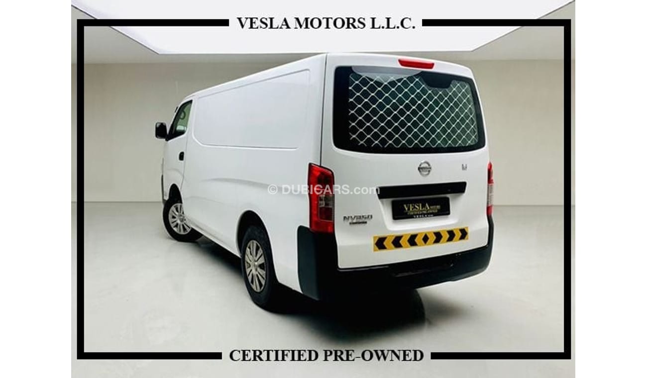 Used Nissan Urvan NV350 / 3 SEATERS / CARGO VAN + MP3 + USB / GCC