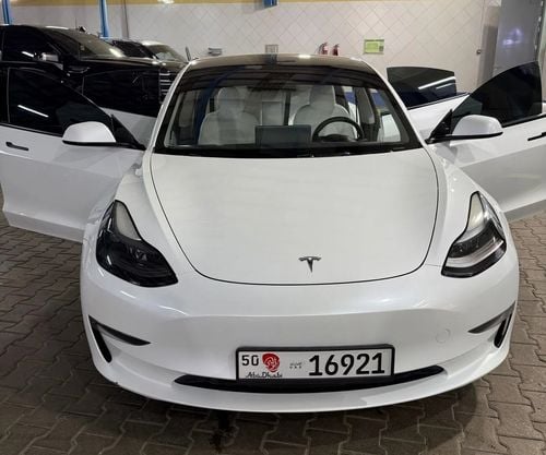 Tesla Model 3 Long Range (AWD)