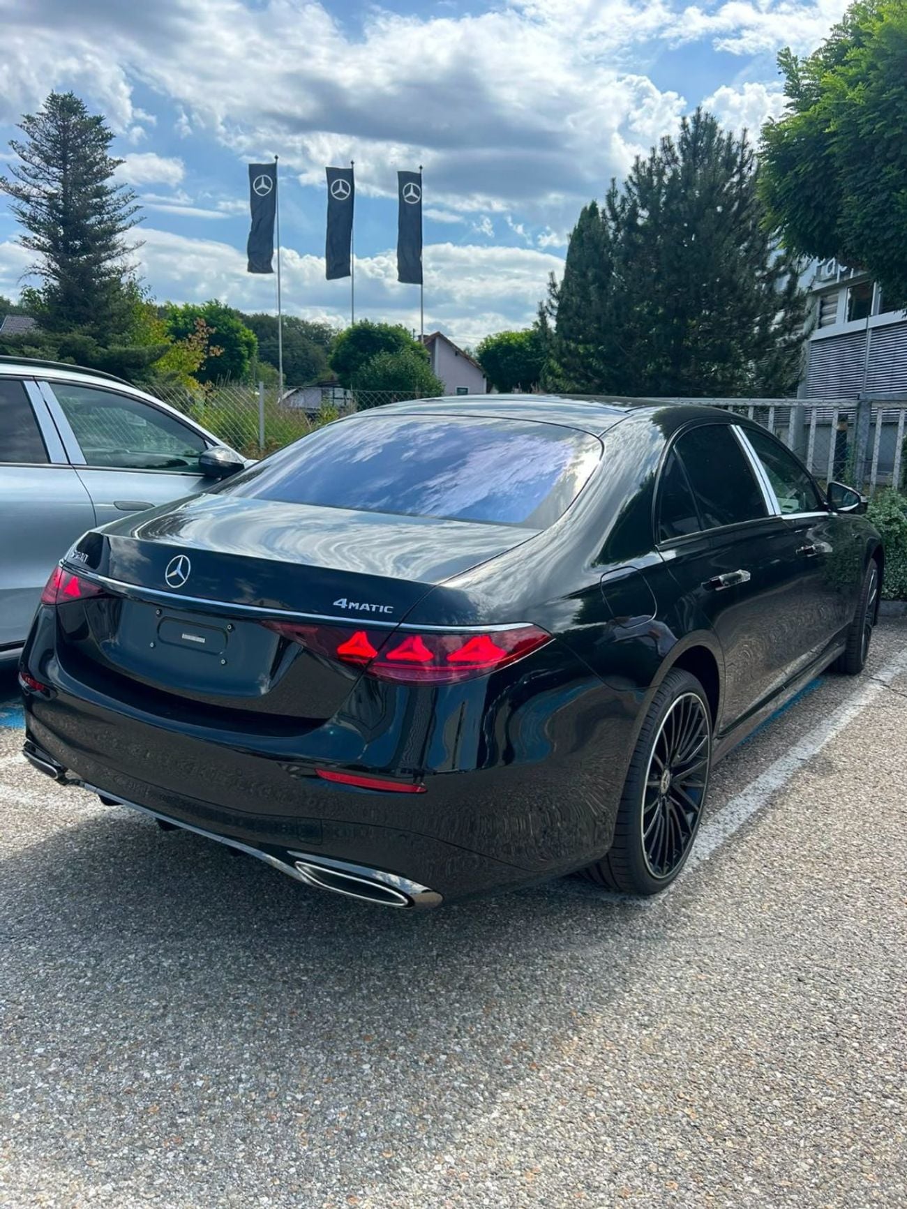 Mercedes Benz S 580 4MATIC 2027 Mercedes-Benz S 580 4MATIC Limousine Lang version 4.0L AT Petrol