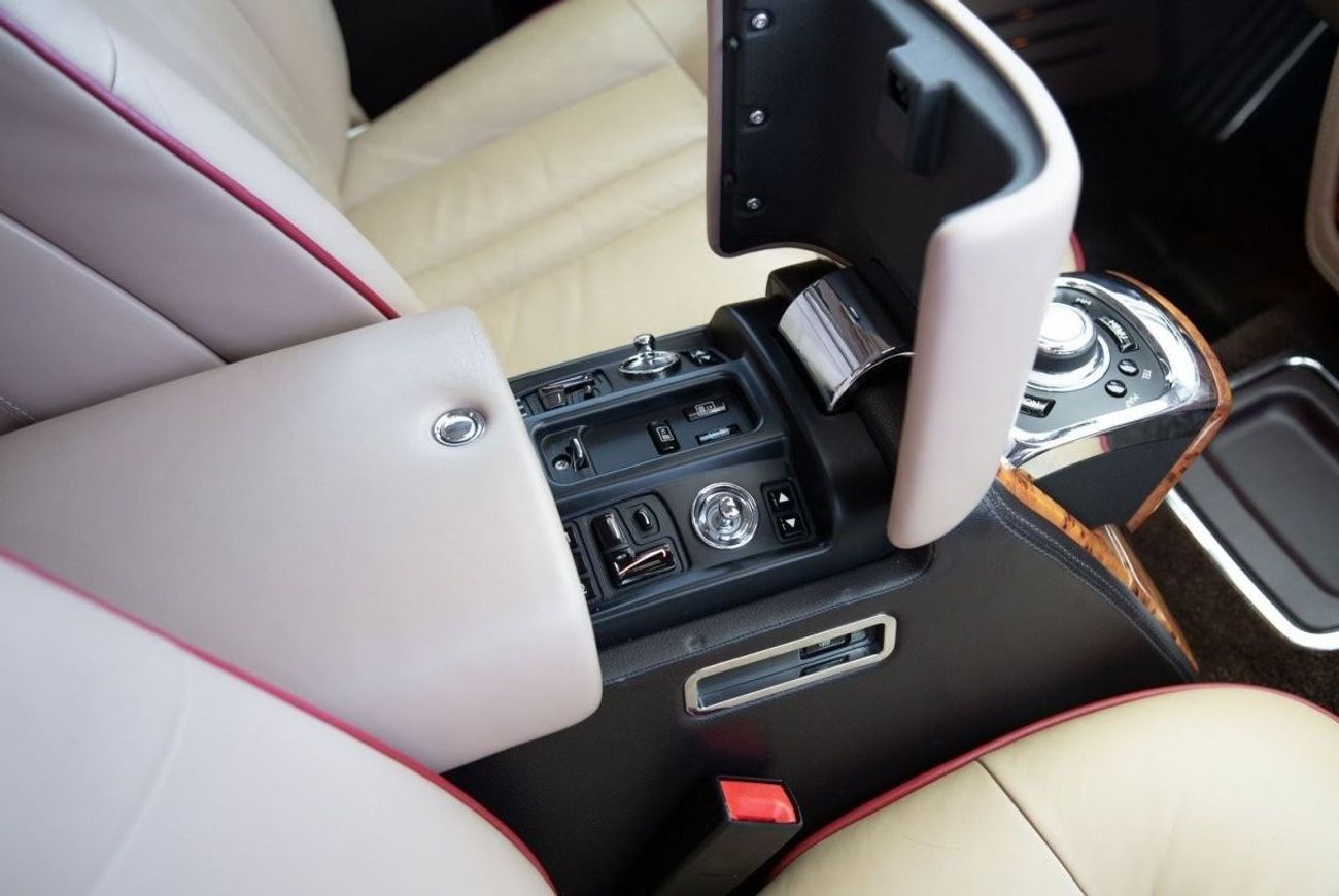 Rolls-Royce Phantom Std