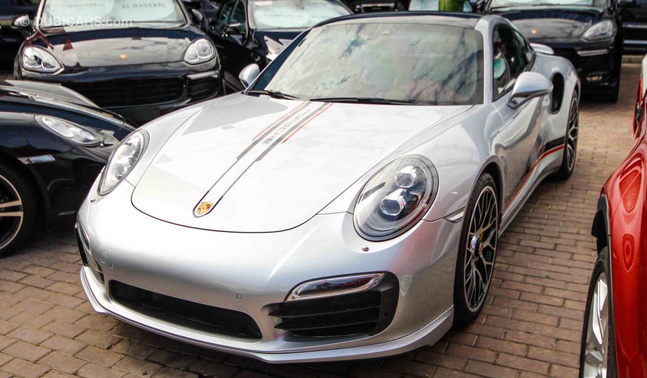 Porsche 911 Turbo S