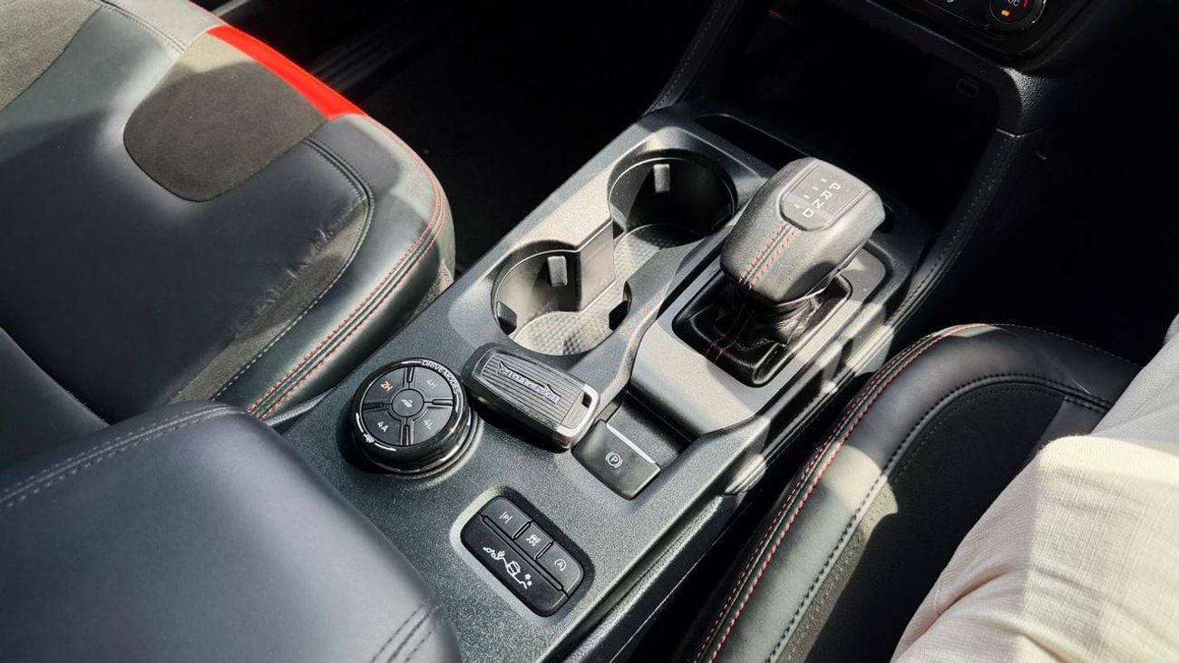 فورد رينجر رابتور 2024 | 3.0L PETROL ENGINE | AT | RHD | 4X4 HEAVY SPORT BAR | TESLA STYLE SCREEN | DIGITAL INSTRUMENT