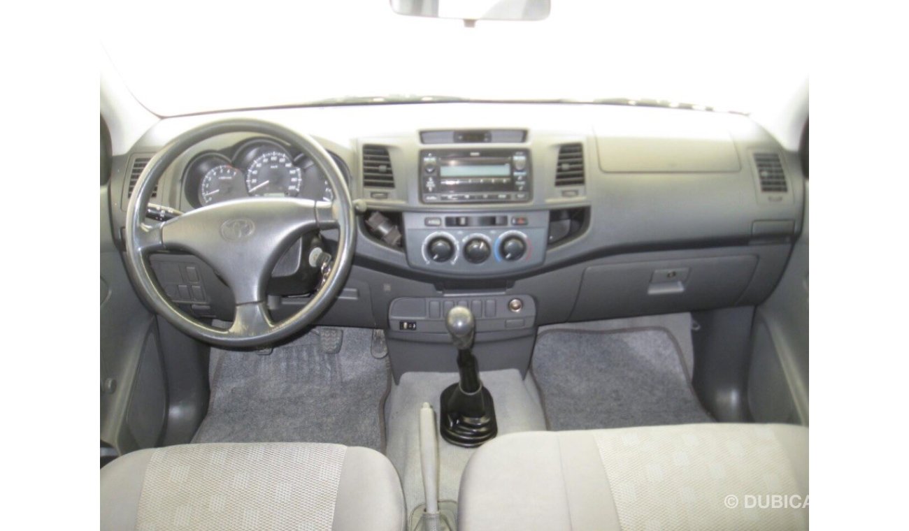 Toyota Hilux 2.7 4X2