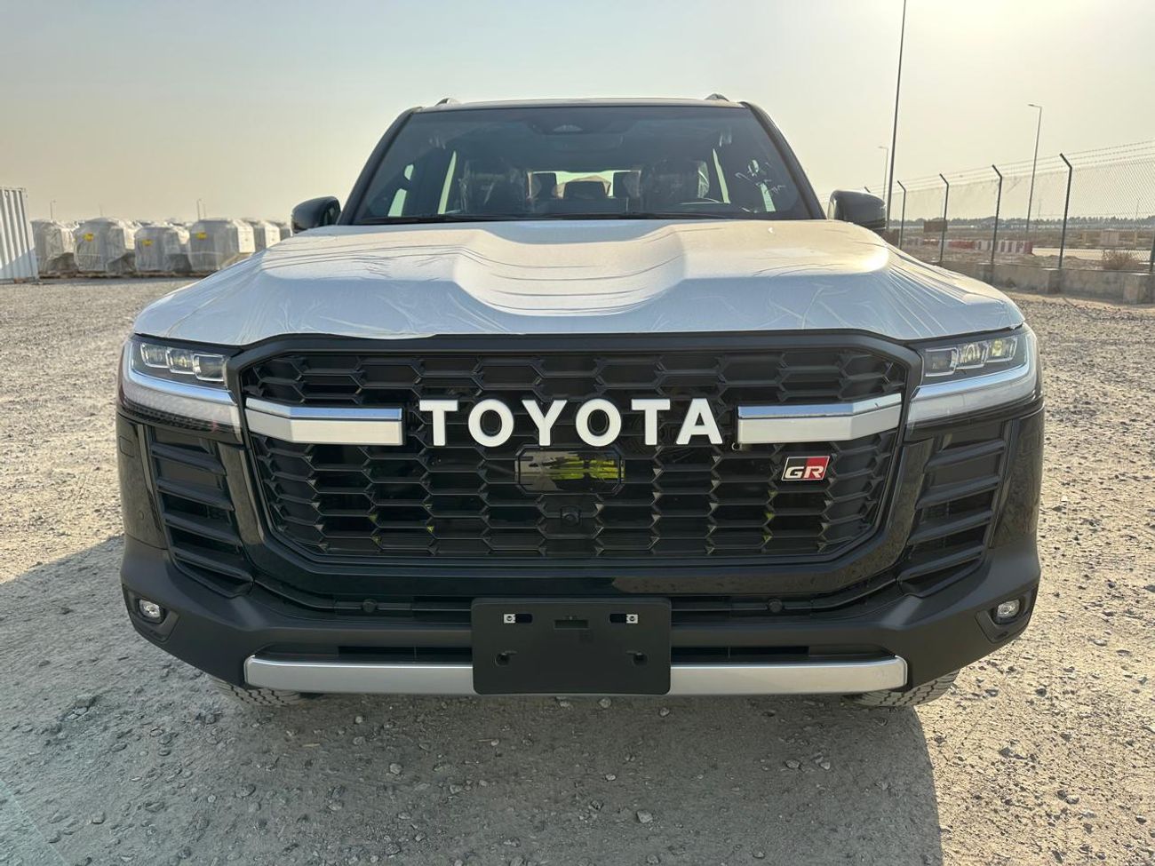 Toyota Land Cruiser GR 3.5L, LEATHER SEAT, RADAR, MONITORS, FULL OPTION - MODEL 2025