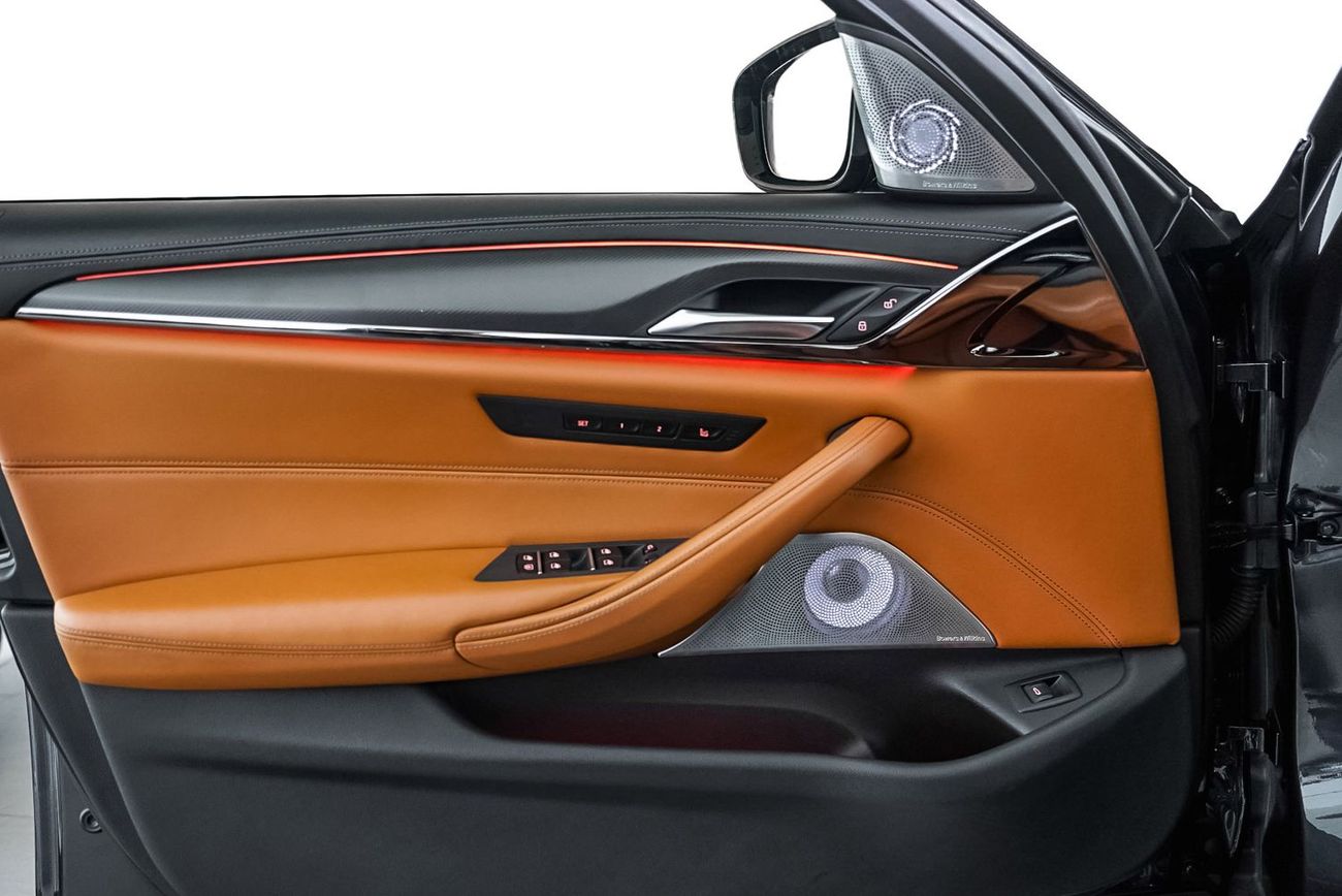 BMW M5 Competition 4.4L (617 HP)