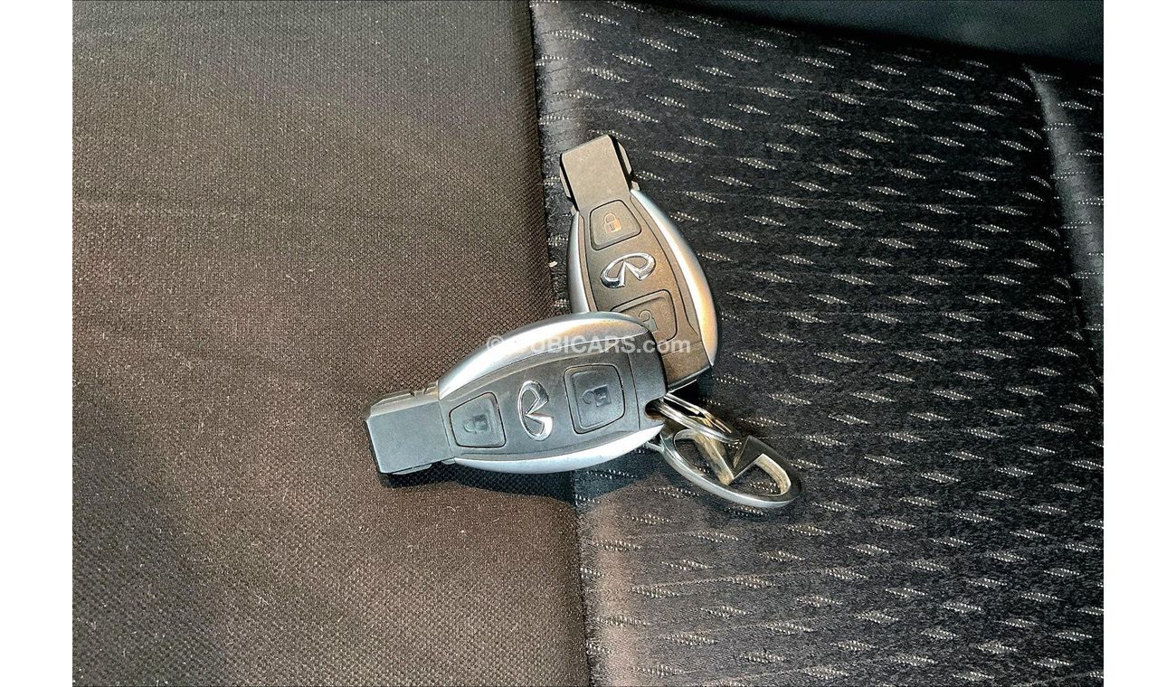 Infiniti QX30 Premium